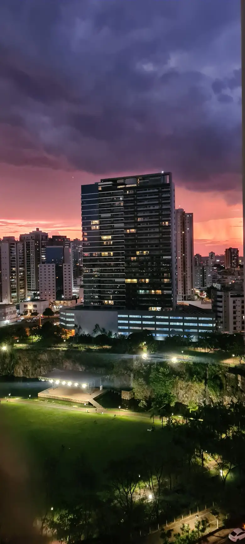 Entardecer observado a partir do apartamento, foto 06